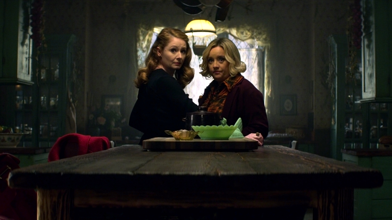 Miranda Otto and Lucy Davis as Zelda and Hilda, Sabrina’s aunts.